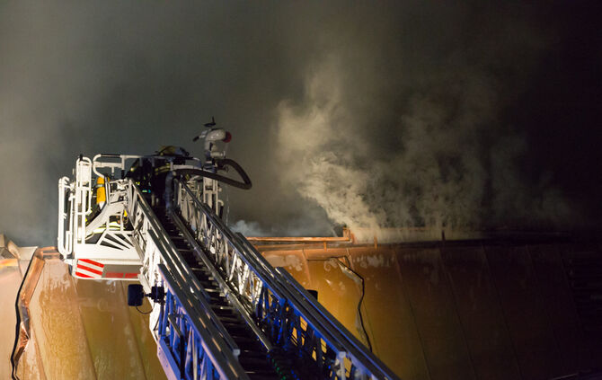 Großbrand im Bürgerzentrum - Bild 03_27