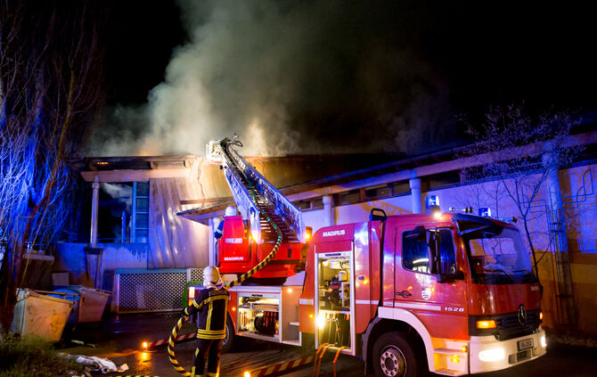 Großbrand im Bürgerzentrum - Bild 04_28