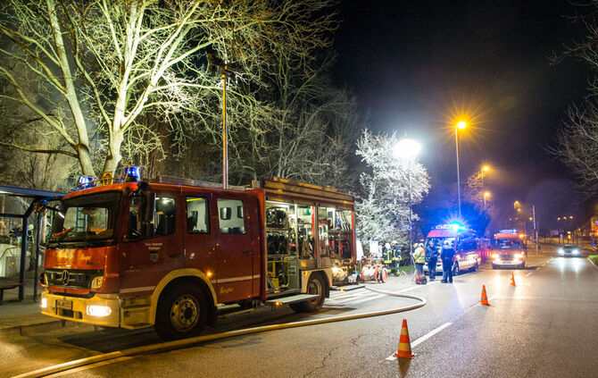 Großbrand im Bürgerzentrum - Bild 19_40