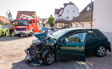 Schwerer Unfall am Dienstagnachmittag ( 29.08. ) in der Welzheimer Straße._0