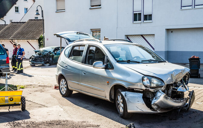 Schwerer Unfall am Dienstagnachmittag ( 29.08. ) in der Welzheimer Straße._4