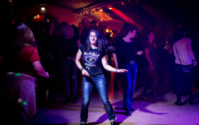 JAK-Kellerdisco in Beutelsbach - Bild 02_0