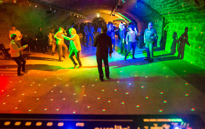 JAK-Kellerdisco in Beutelsbach - Bild 03_2