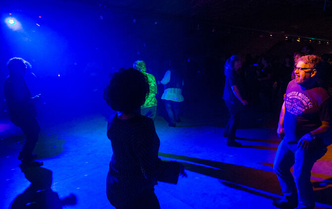 JAK-Kellerdisco in Beutelsbach - Bild 07_6