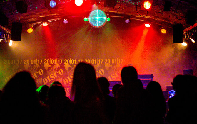 JAK-Kellerdisco in Beutelsbach - Bild 14_13