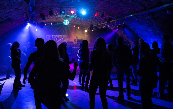 JAK-Kellerdisco in Beutelsbach - Bild 28_27