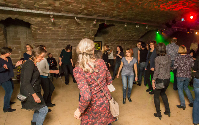 JAK-Kellerdisco in Beutelsbach - Bild 34_33