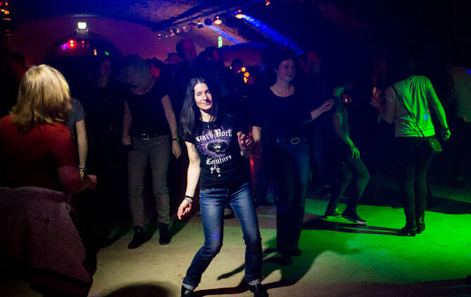 JAK-Kellerdisco in Beutelsbach - Bild 37_36