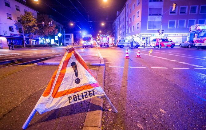 Tragischer Unfall mit Stadtbahn: Person wird von Zug erfasst und getÃ¶tet_3