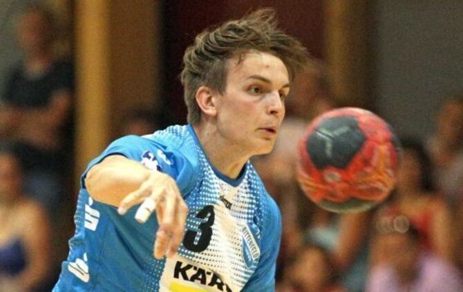Max Häfner TVB 1898 Stuttgart Handball Verletzung Bänderriss_0