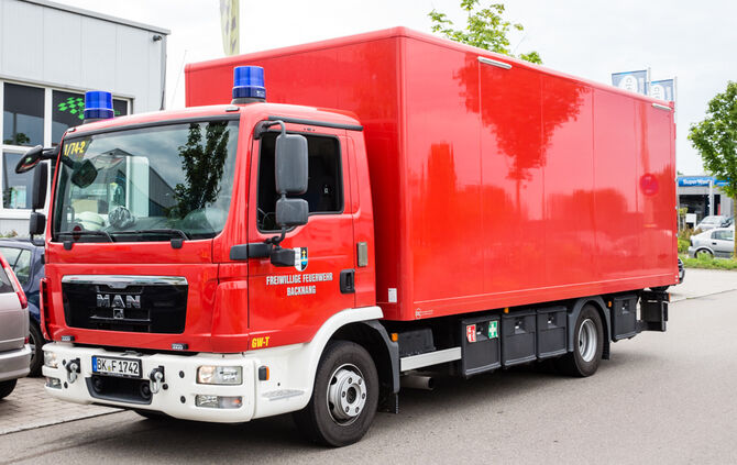 Brand in Halle - Bild 10_4