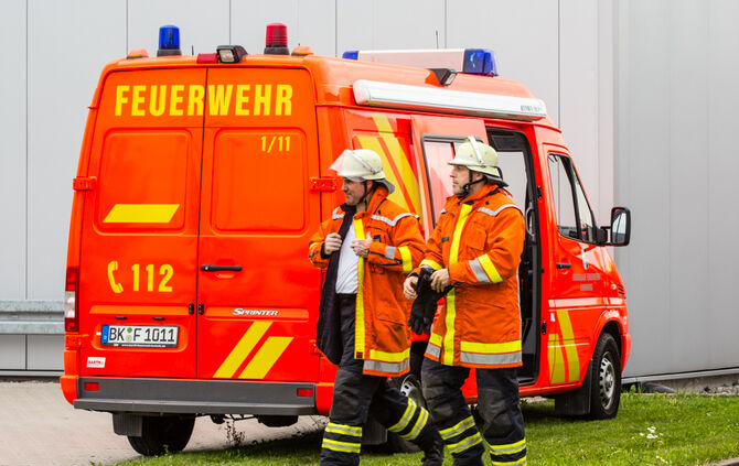 Brand in Halle - Bild 01_10