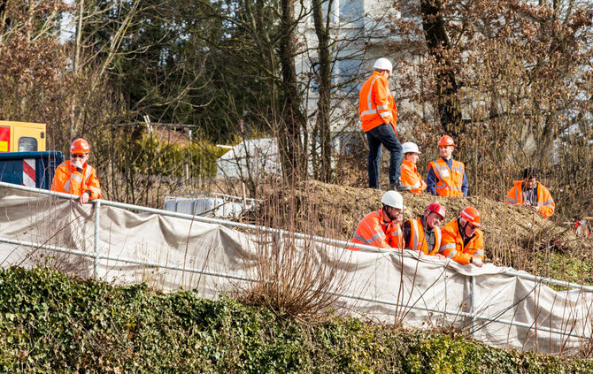 Behelfsbrücke eingesetzt - Bild 11_18