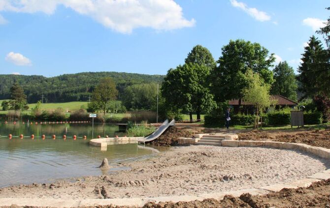 7c416cc7-5a95-4e54-9fbc-ea13df8c4b19.jpg_0