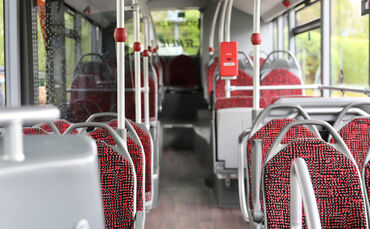 Bus leer sitze öffentliche verkehrsmittel symbol symbolbild symbolfoto