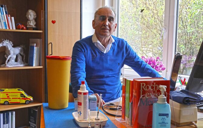 Dr. Issa Garfami