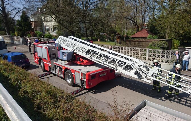 Brand in Leerstehendem GebÃ¤ude Feuerwehr im Einsatz_5