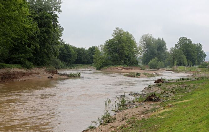 Rems Remshalden Fluss Fluß symbol symbolbild symbolfoto