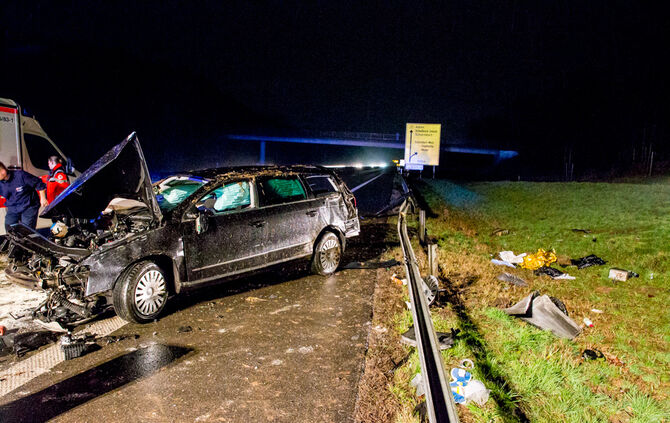 Schwerer Unfall - Bild 07_17