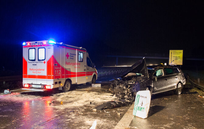 Schwerer Unfall - Bild 06_18