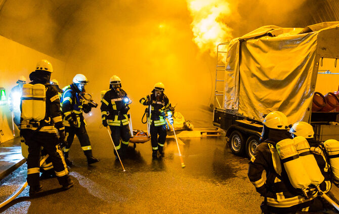 Rettungsübung im Leutenbachtunnel - Bild 23_23