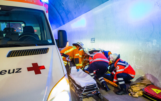 Rettungsübung im Leutenbachtunnel - Bild 63_62