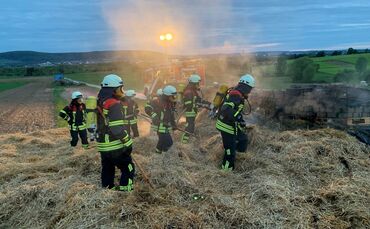 Heuballen in Brand