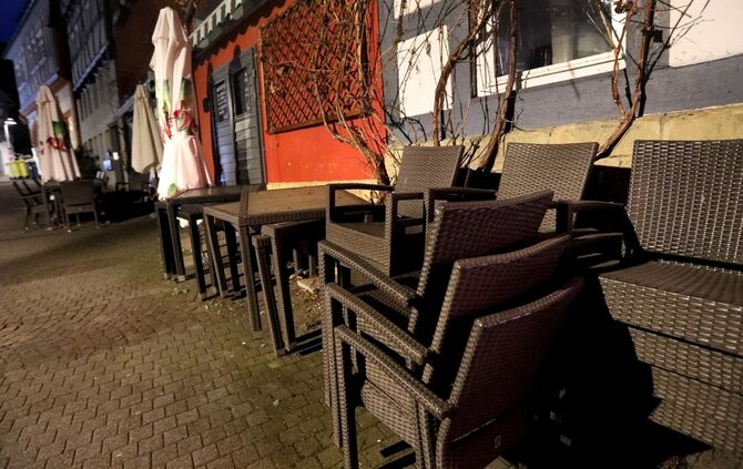 Symbolfotoausgangssperre