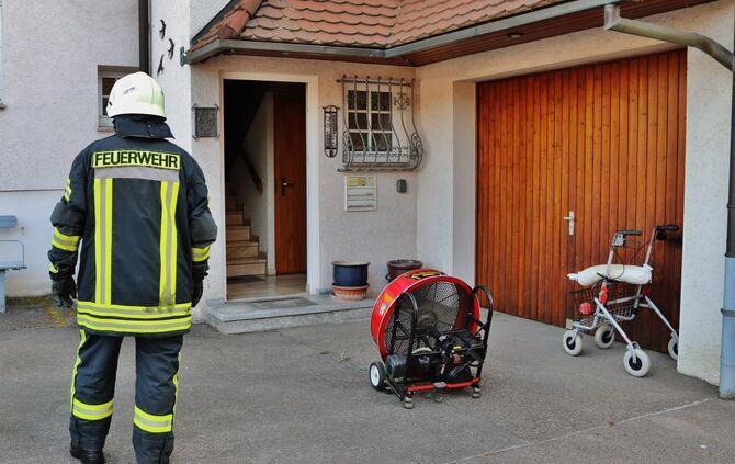 Feuerwehrgroßeinsatz wegen Toaster - 1 Person verletzt