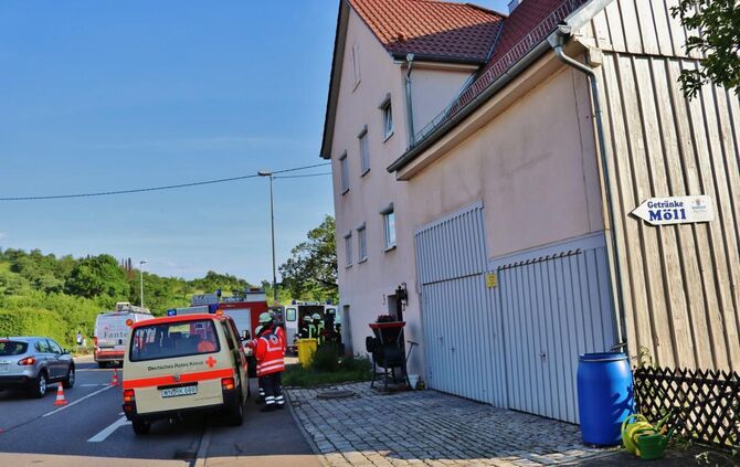 Feuerwehrgroßeinsatz wegen Toaster - 1 Person verletzt
