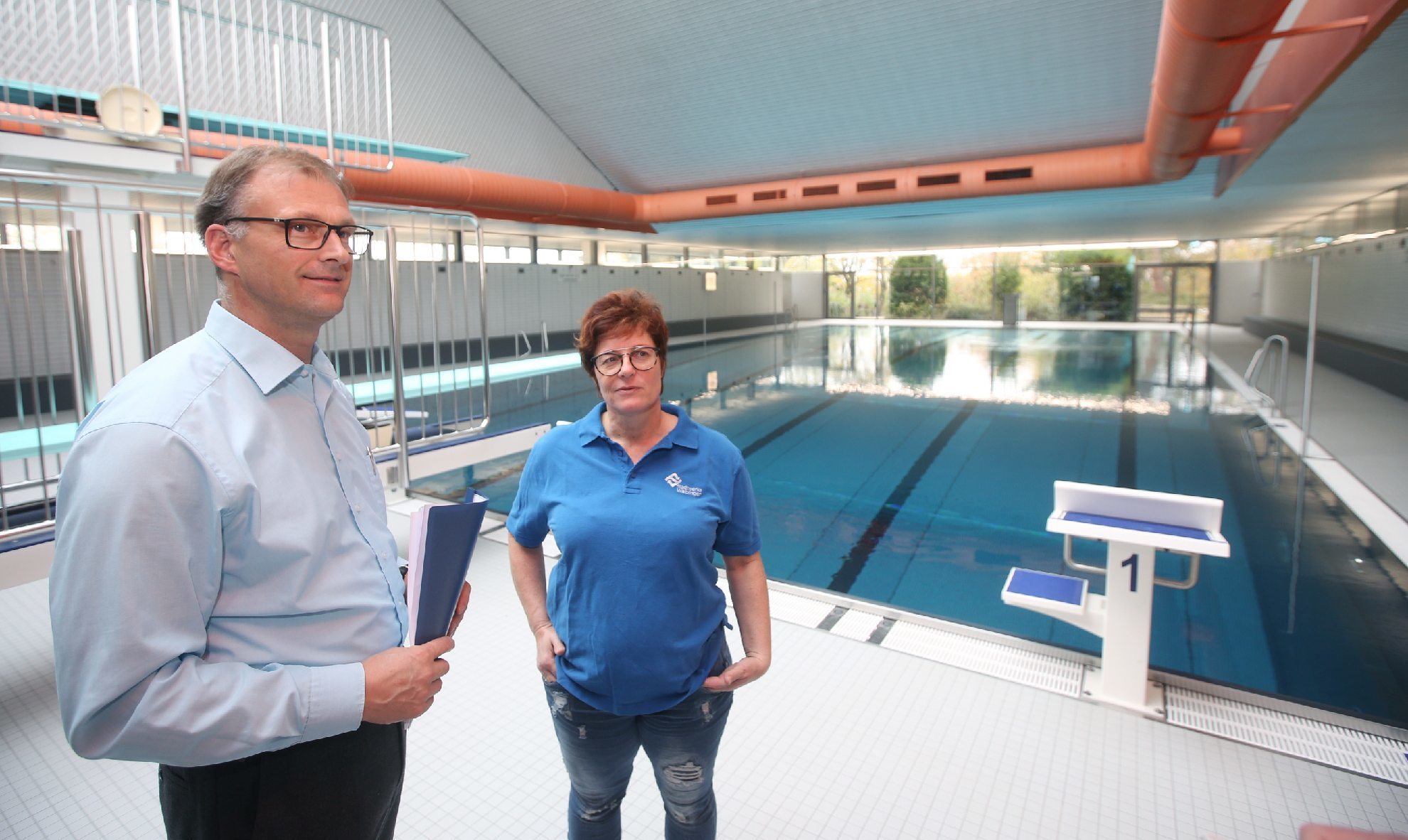 Hallenbad Neustadt wird Nachrichten aus Waiblingen