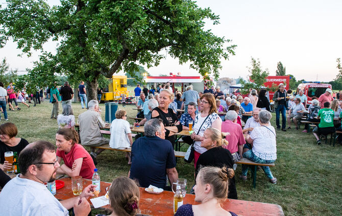 Sonnwendfeier und -feuer der Feuerwehr - Bild 03_4