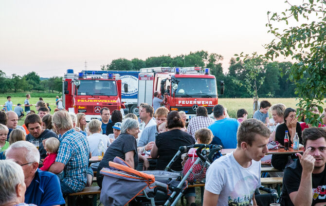 Sonnwendfeier und -feuer der Feuerwehr - Bild 04_5