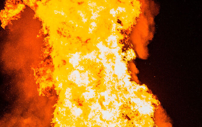 Sonnwendfeier und -feuer der Feuerwehr - Bild 19_19