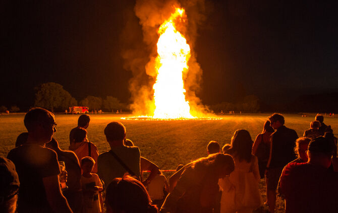 Sonnwendfeier und -feuer der Feuerwehr - Bild 26_25