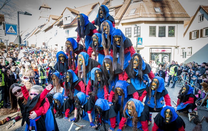 Faschingsumzug - Bild 14_13