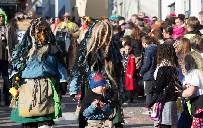 Faschingsumzug - Bild 40_39