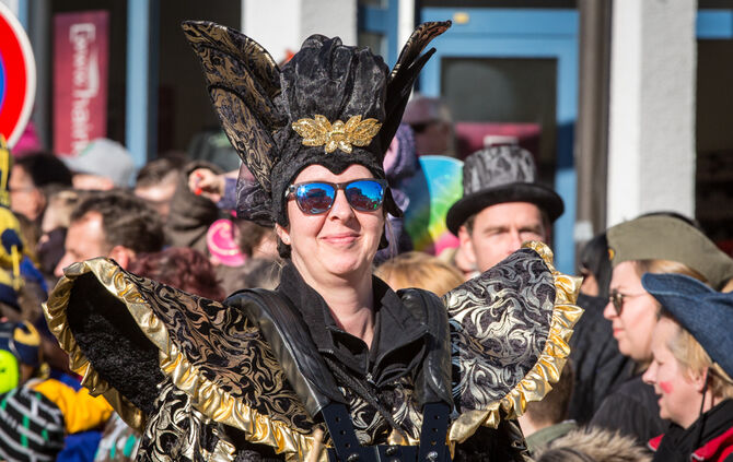 Faschingsumzug - Bild 44_43