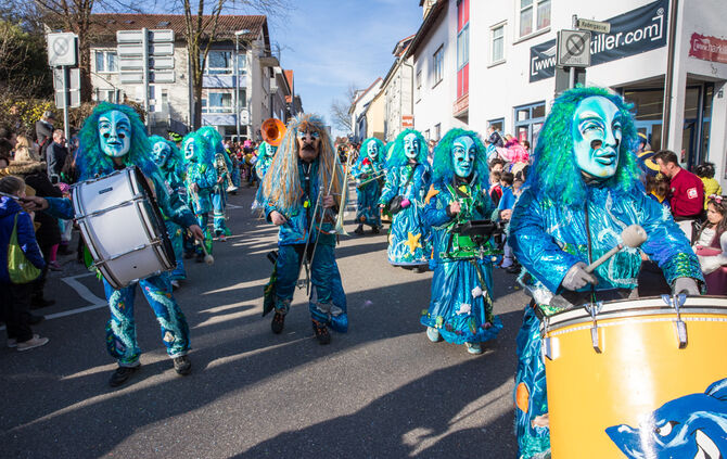 Faschingsumzug - Bild 47_46