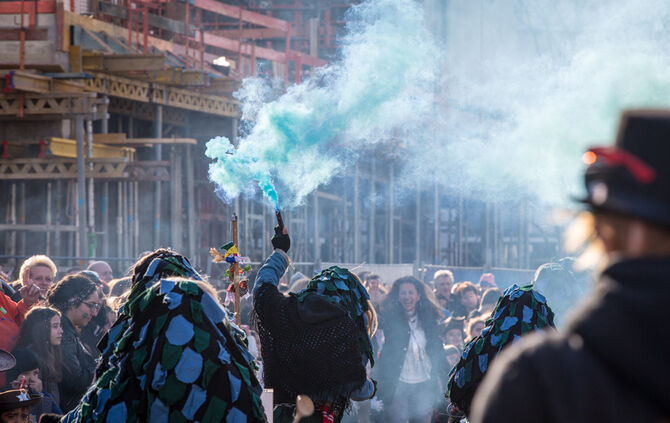 Faschingsumzug - Bild 53_52