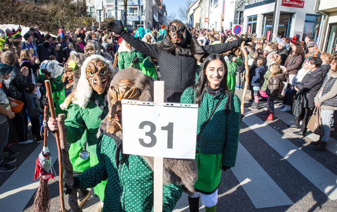 Faschingsumzug - Bild 60_59