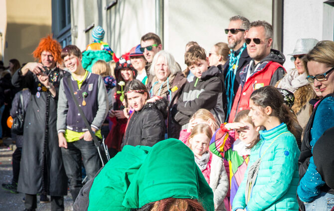 Faschingsumzug - Bild 73_72