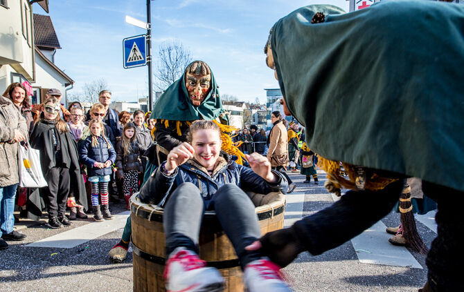 Faschingsumzug - Bild 111_110