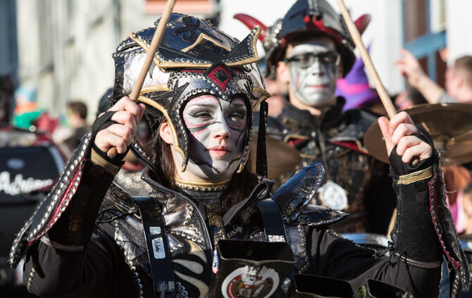 Faschingsumzug - Bild 117_116