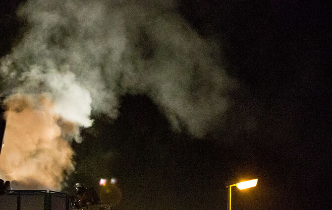 Wohnungsbrand durch Kerze - Bild 02_1