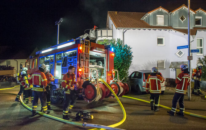 Wohnungsbrand durch Kerze - Bild 09_7