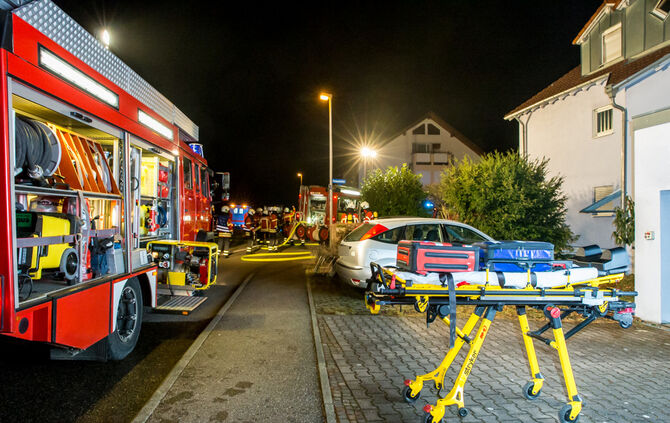 Wohnungsbrand durch Kerze - Bild 10_8