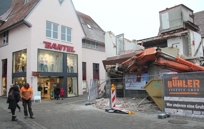 Bagger umgefallen - Bild 17_19