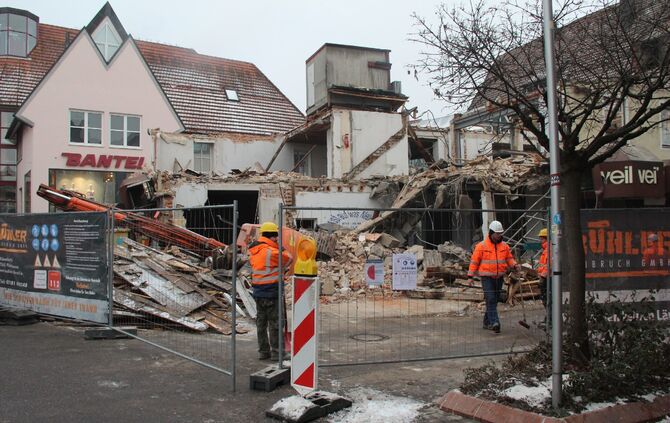 Bagger umgefallen - Bild 32_33