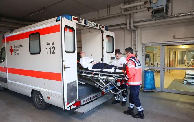 Welzheim Rettungswache eine Schicht im Rettungswagen